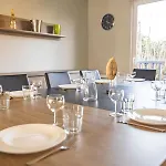 Santa Monica, Maison Individuelle, 6ch, Parking شقة *