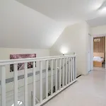 Santa Monica, Maison Individuelle, 6ch, Parking شقة