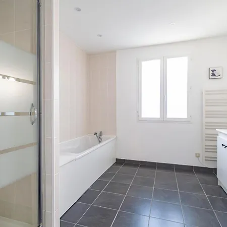 Lägenhet Santa Monica, Maison Individuelle, 6ch, Parking *